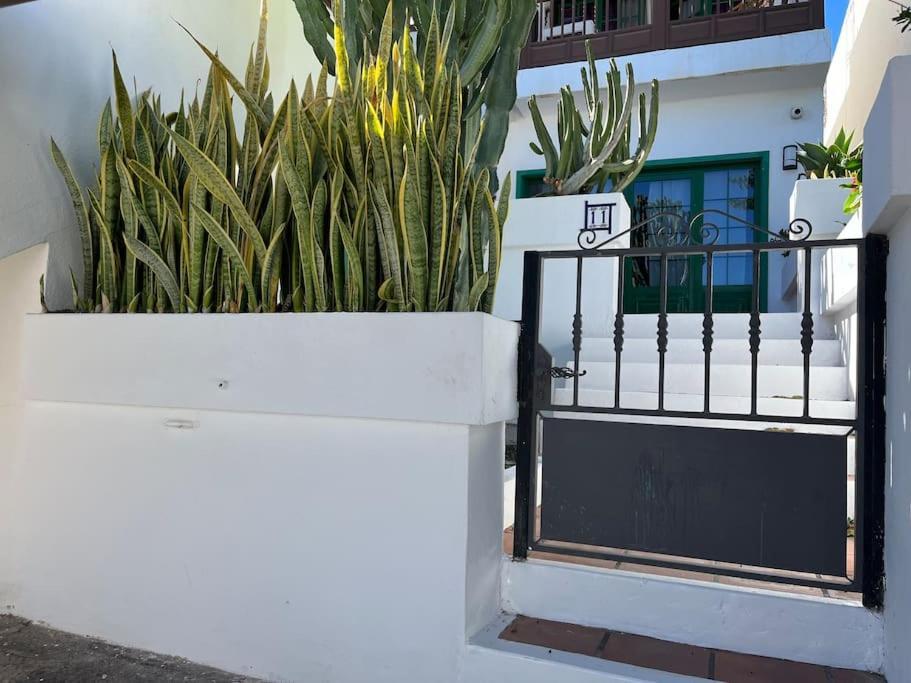 Paradise Playa Chica Con Terraza A 100M Del Mar بويرتو ذيل كارمين المظهر الخارجي الصورة